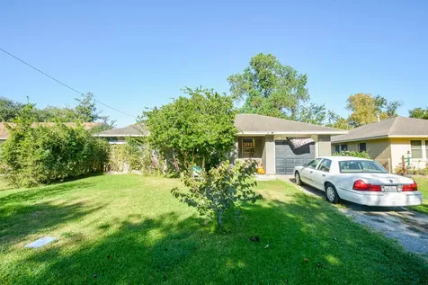 315 Greenwood Drive Hitchcock TX 77563