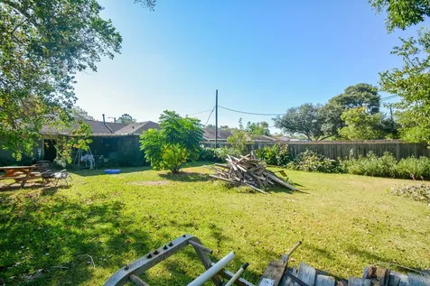 315 Greenwood Drive Hitchcock TX 77563