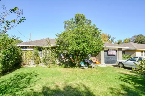 315 Greenwood Drive Hitchcock TX 77563