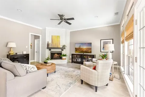 6123 Soaring Pine Court Kingwood TX 77345