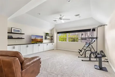 6123 Soaring Pine Court Kingwood TX 77345