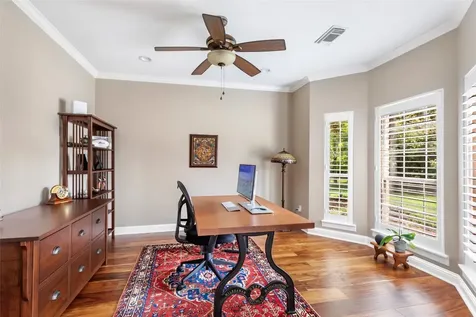 6123 Soaring Pine Court Kingwood TX 77345