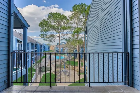 12500 Melville Drive 320b Montgomery TX 77356