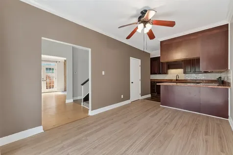 2100 Tanglewilde Street 51 Houston TX 77063