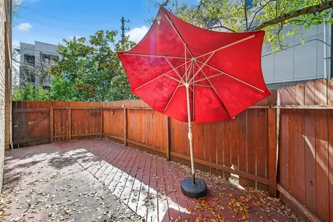 2100 Tanglewilde Street 51 Houston TX 77063