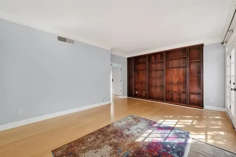 2100 Tanglewilde Street 51 Houston TX 77063