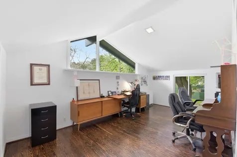 4603 Ivanhoe Street Houston TX 77027