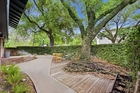 4603 Ivanhoe Street Houston TX 77027