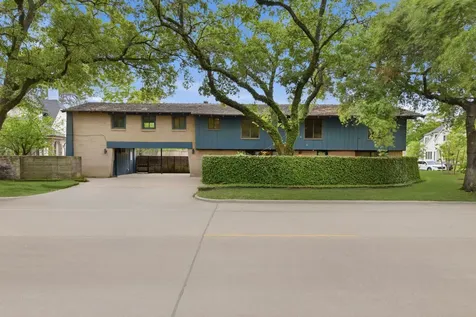 4603 Ivanhoe Street Houston TX 77027