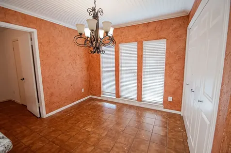 6235 Navajo Trail Beaumont TX 77708