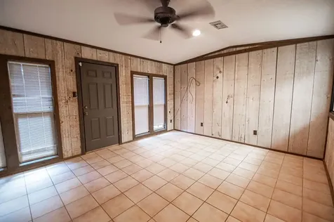 6235 Navajo Trail Beaumont TX 77708