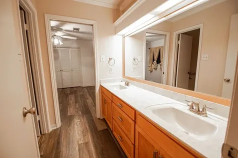 6235 Navajo Trail Beaumont TX 77708