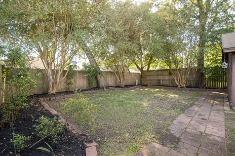 6235 Navajo Trail Beaumont TX 77708