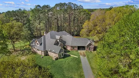 4720 State Highway 21 E Hemphill TX 75948
