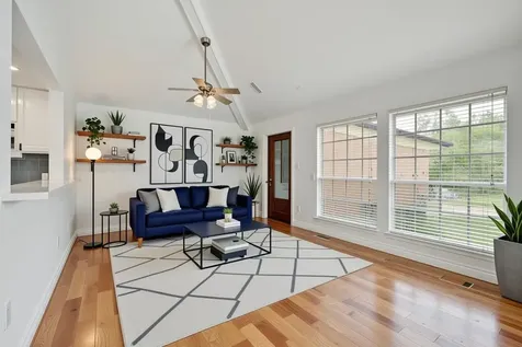9208 Carousel Lane Houston TX 77080