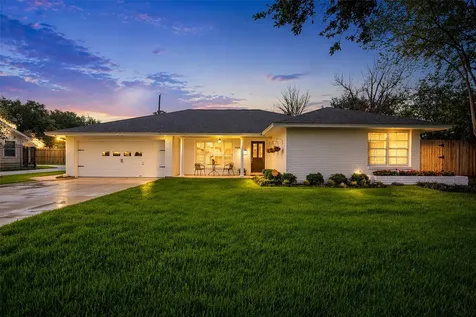 1426 Freedonia Drive Houston TX 77055