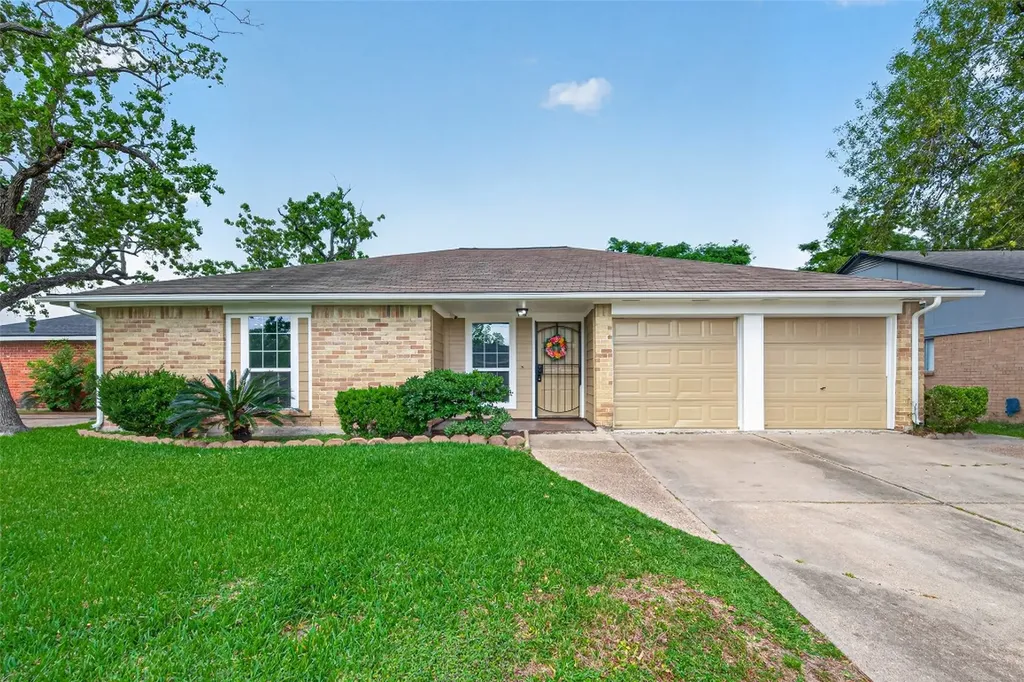 1327 Padstow Lane Channelview TX 77530