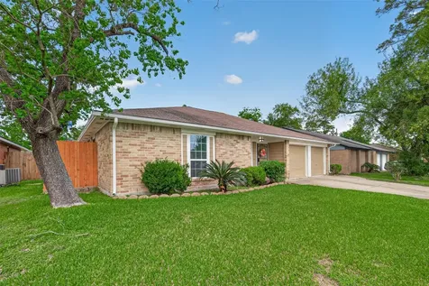 1327 Padstow Lane Channelview TX 77530
