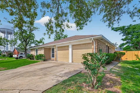 1327 Padstow Lane Channelview TX 77530