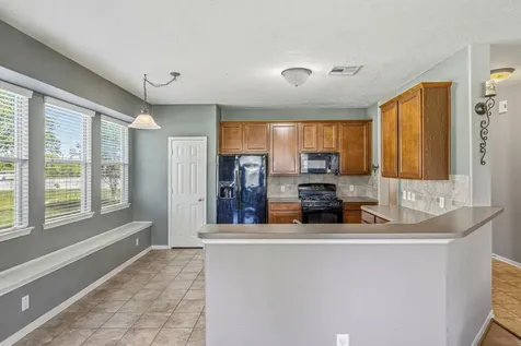 5002 Creekside Avenue Baytown TX 77523