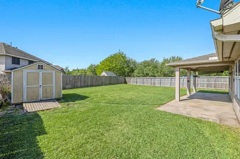 5002 Creekside Avenue Baytown TX 77523