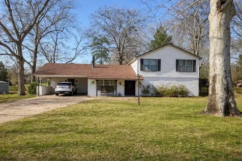 2500 E Houston Avenue Crockett TX 75835