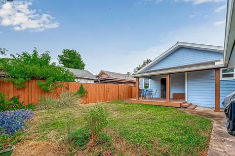 118 Jenkins Street Houston TX 77003