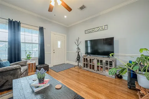 118 Jenkins Street Houston TX 77003