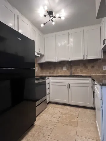 5123 Del Monte Drive 7 Houston TX 77056
