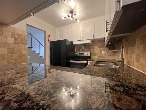 5123 Del Monte Drive 7 Houston TX 77056