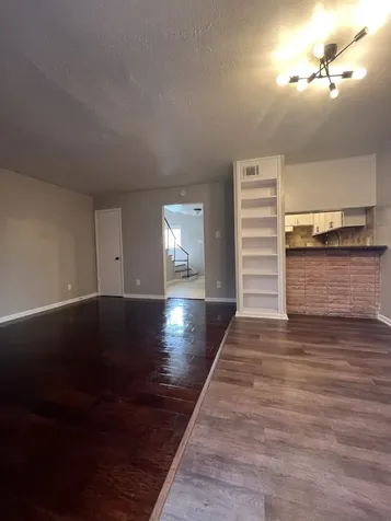 5123 Del Monte Drive 7 Houston TX 77056