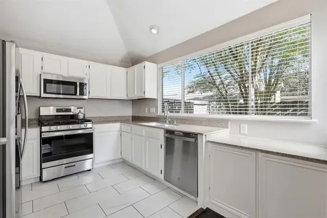 8518 Pool Creek Drive Houston TX 77095