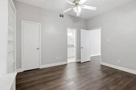 8518 Pool Creek Drive Houston TX 77095