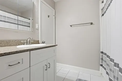 8518 Pool Creek Drive Houston TX 77095