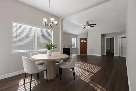 8518 Pool Creek Drive Houston TX 77095