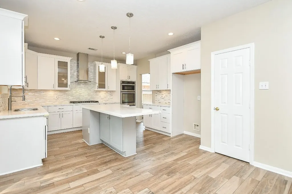 215 Windrift Court Sugar Land TX 77479