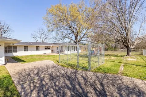 2122 Paul Avenue Lufkin TX 75901