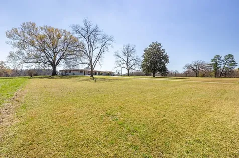 2122 Paul Avenue Lufkin TX 75901