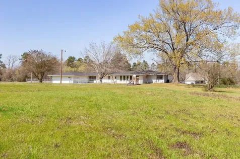 2122 Paul Avenue Lufkin TX 75901