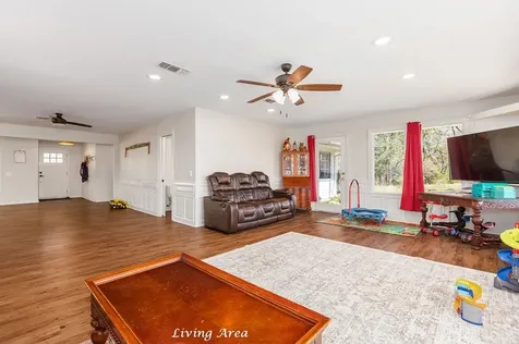 2122 Paul Avenue Lufkin TX 75901