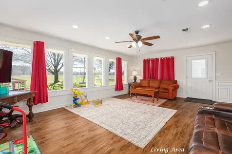 2122 Paul Avenue Lufkin TX 75901