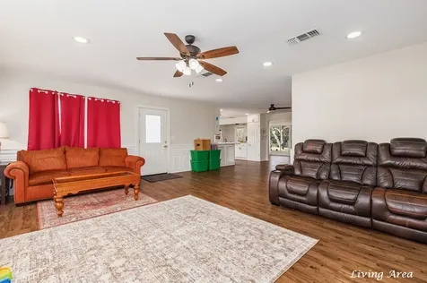 2122 Paul Avenue Lufkin TX 75901
