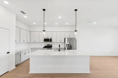 123 Blue River Trail Rosenberg TX 77471