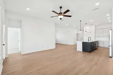 123 Blue River Trail Rosenberg TX 77471