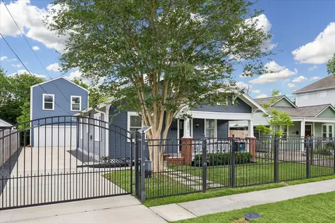 2231 Singleton Street Houston TX 77008