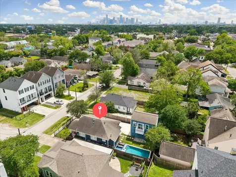 2231 Singleton Street Houston TX 77008