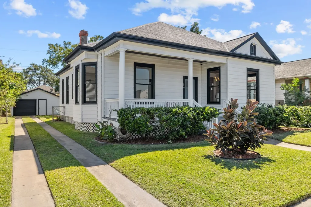 3807 Avenue N Galveston TX 77550