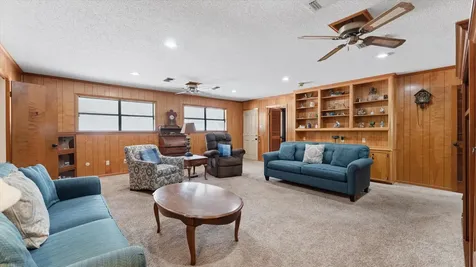 120 Hickory Street Huntsville TX 77320