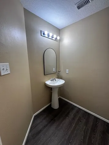 1411 Hallcroft Lane Lane Houston TX 77073