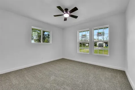 1913 41st Avenue N Texas City TX 77590